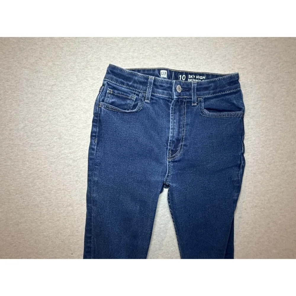 GAP Kids. Sky High Skinny Ankle. kid size 10. medium wash blue jeans
